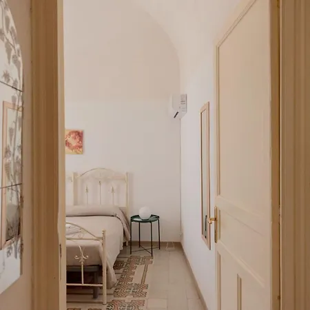 Cielo D'alcamo Palazzo Antichi Apartament *