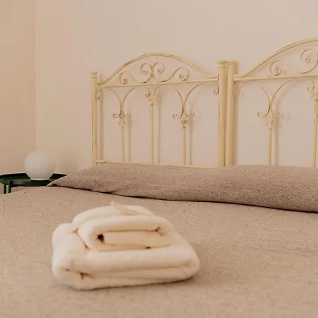 Apartament Cielo D'alcamo Palazzo Antichi *