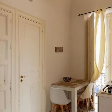 Cielo D'alcamo Palazzo Antichi Apartament Alcamo