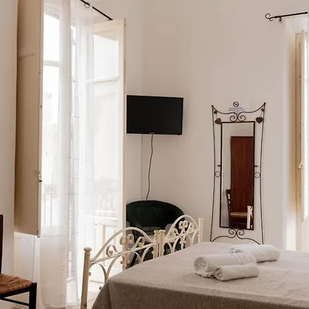 Apartament Cielo D'alcamo Palazzo Antichi *